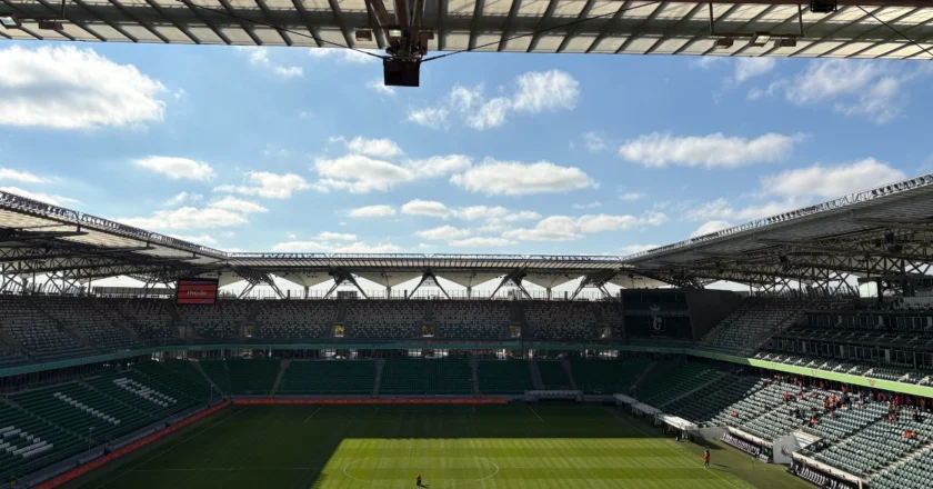 Garudayaksa FC Kalah Kontroversi VAR di Markas Persekat Tegal